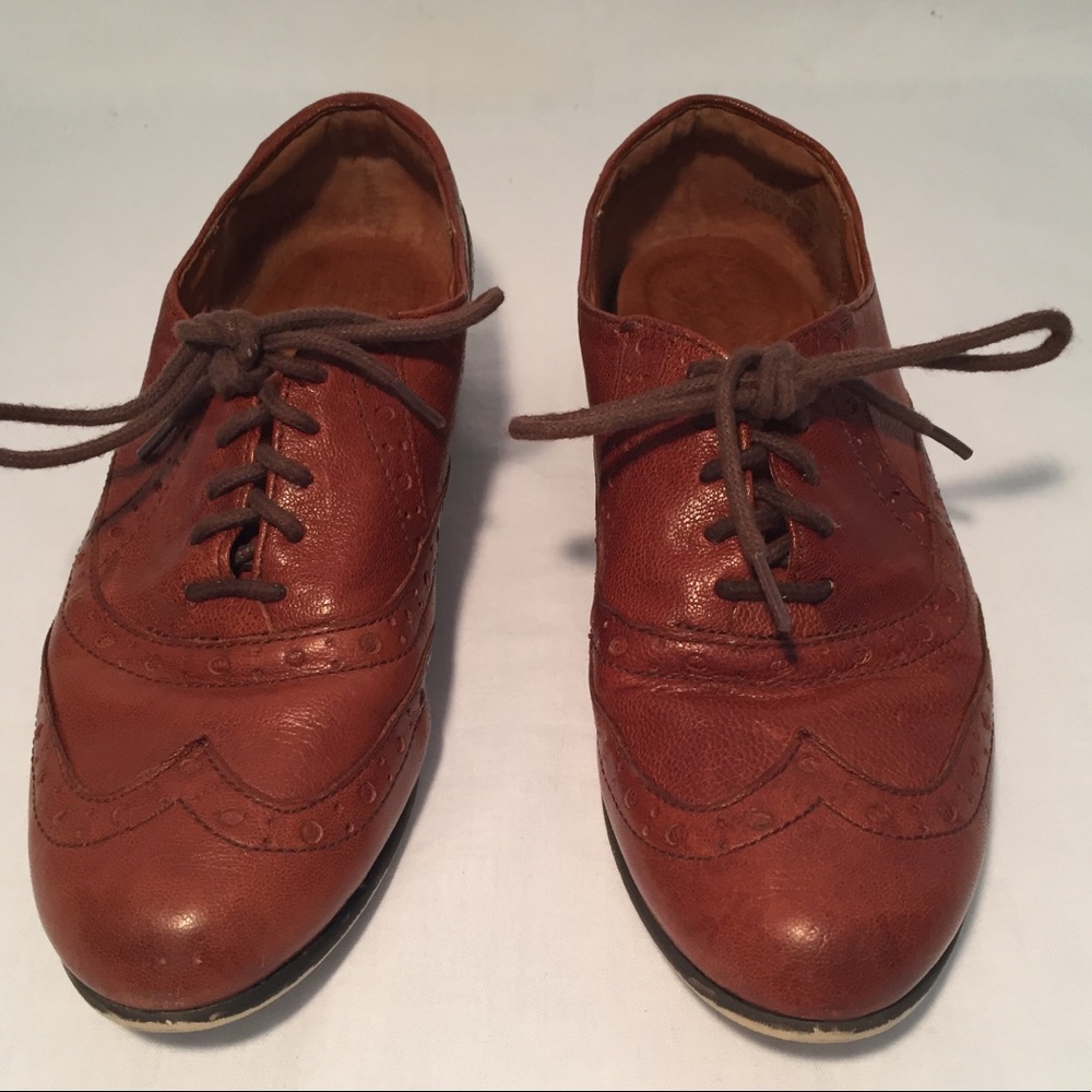 Clarks Brown Loafer Saddle Shoes size 5M